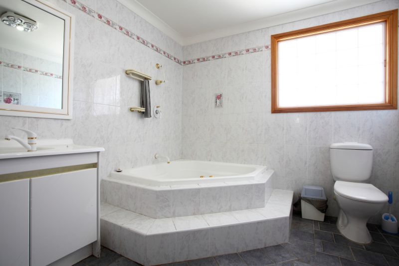 Cost of Bathtub Installation in Saint Helens, OR